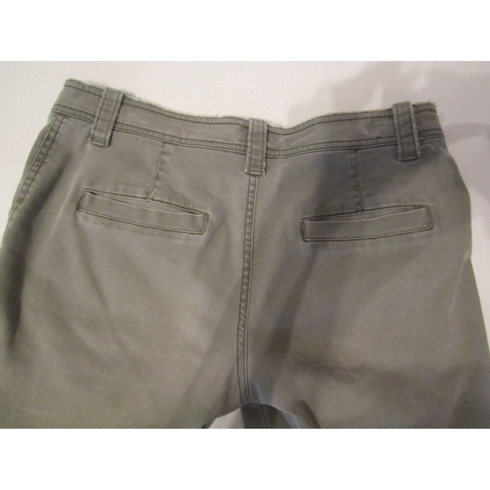 American Eagle Outfitters Capri Cargo Pants Army Green Womens Size 6 - Picture 7 of 7